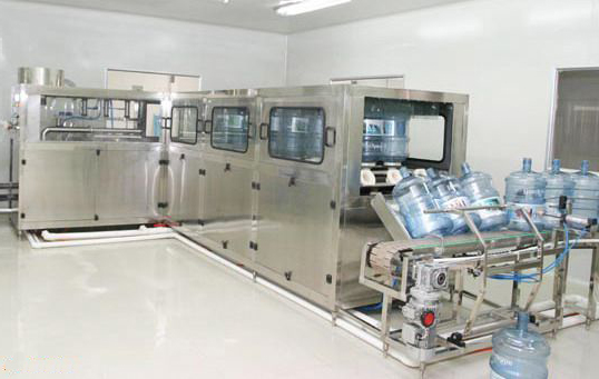 液體灌裝機(jī)